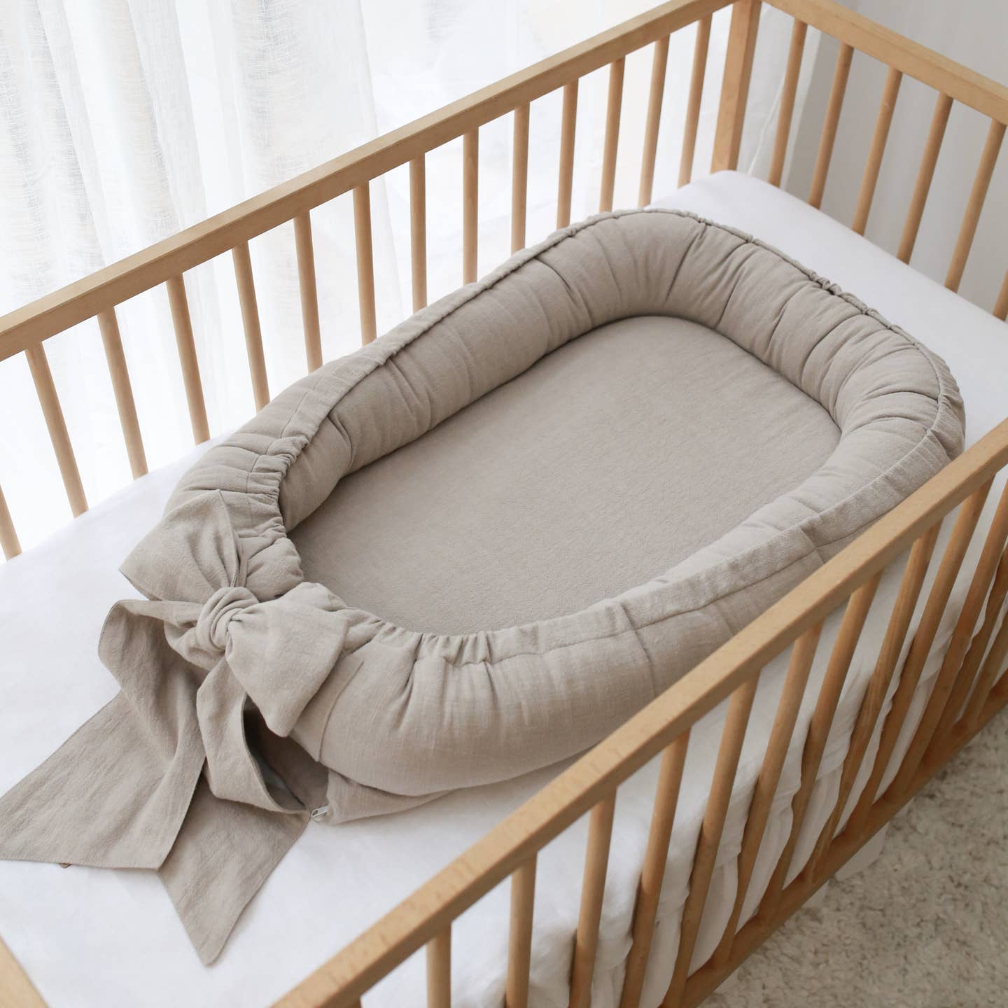 Baby nest con fiocco beige